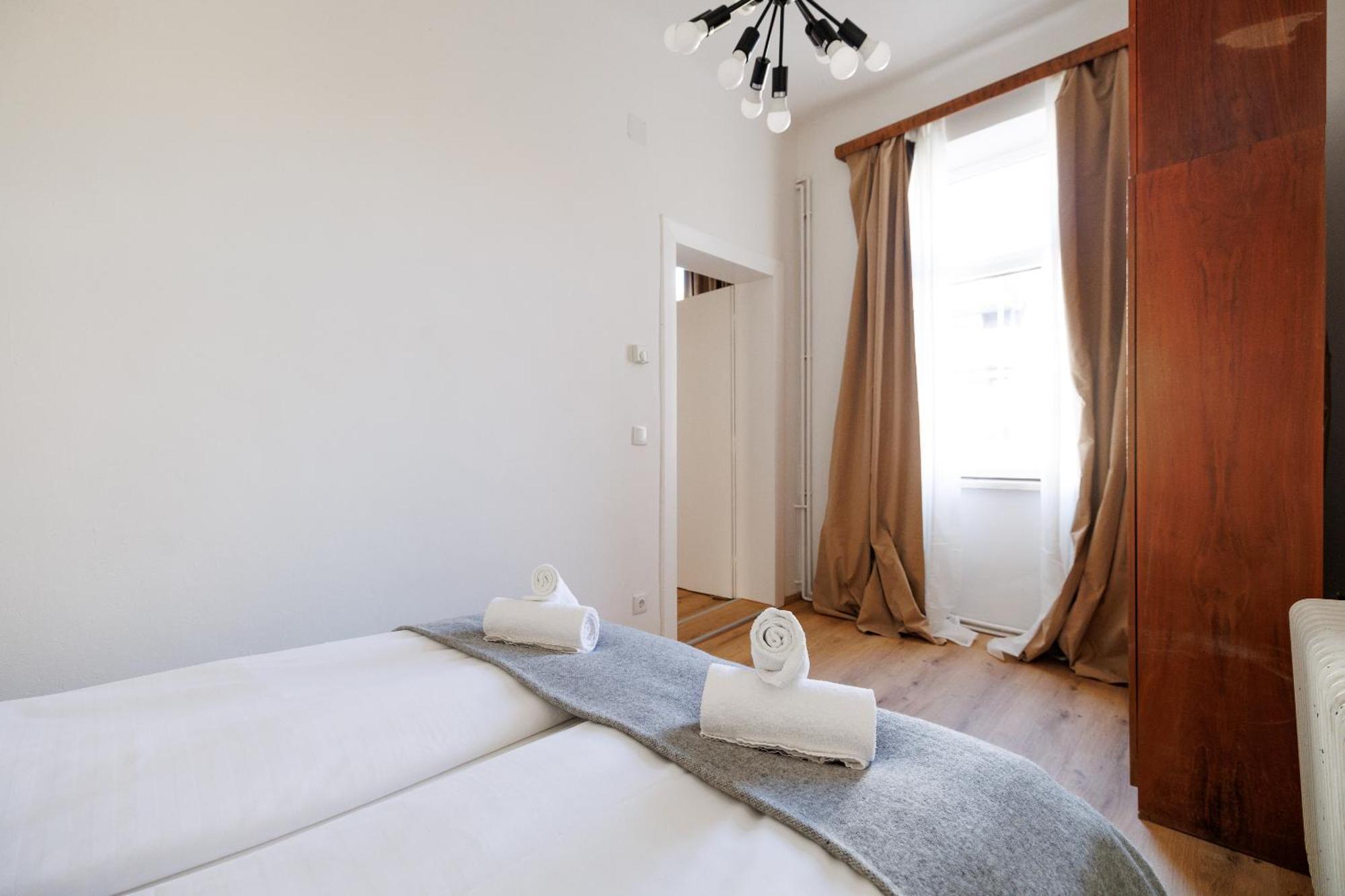 - Hauptbahnhof Apartment *