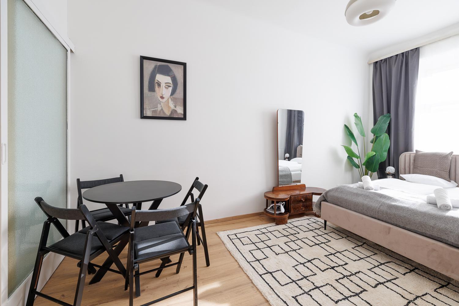 - Hauptbahnhof Apartment